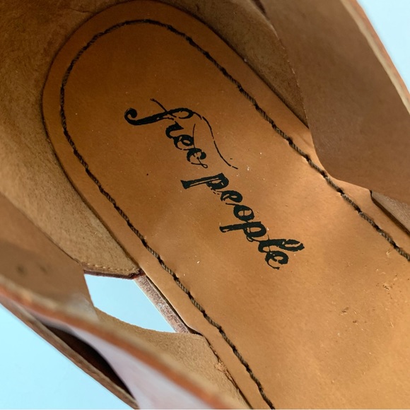 Free People Vale Boot Sandals Mahogany 39.5 NWT - Picture 11 of 16